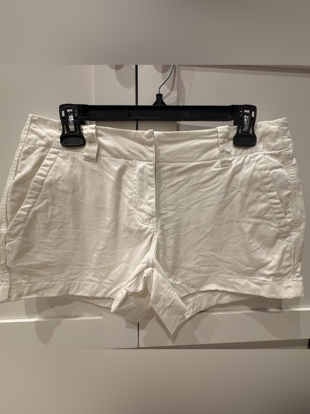 Vineyard Vines Women's White Cotton Shorts